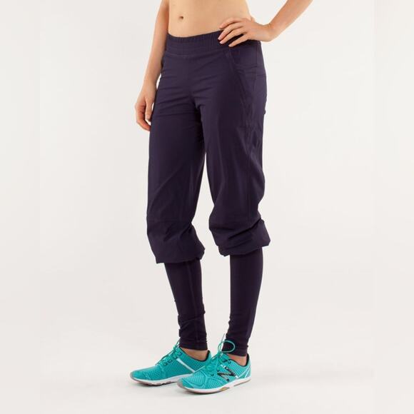 Lululemon Dog Runner Pant Lined Cold Weather 4 Way Stretch W5721S Size 4 Black - Picture 3 of 16